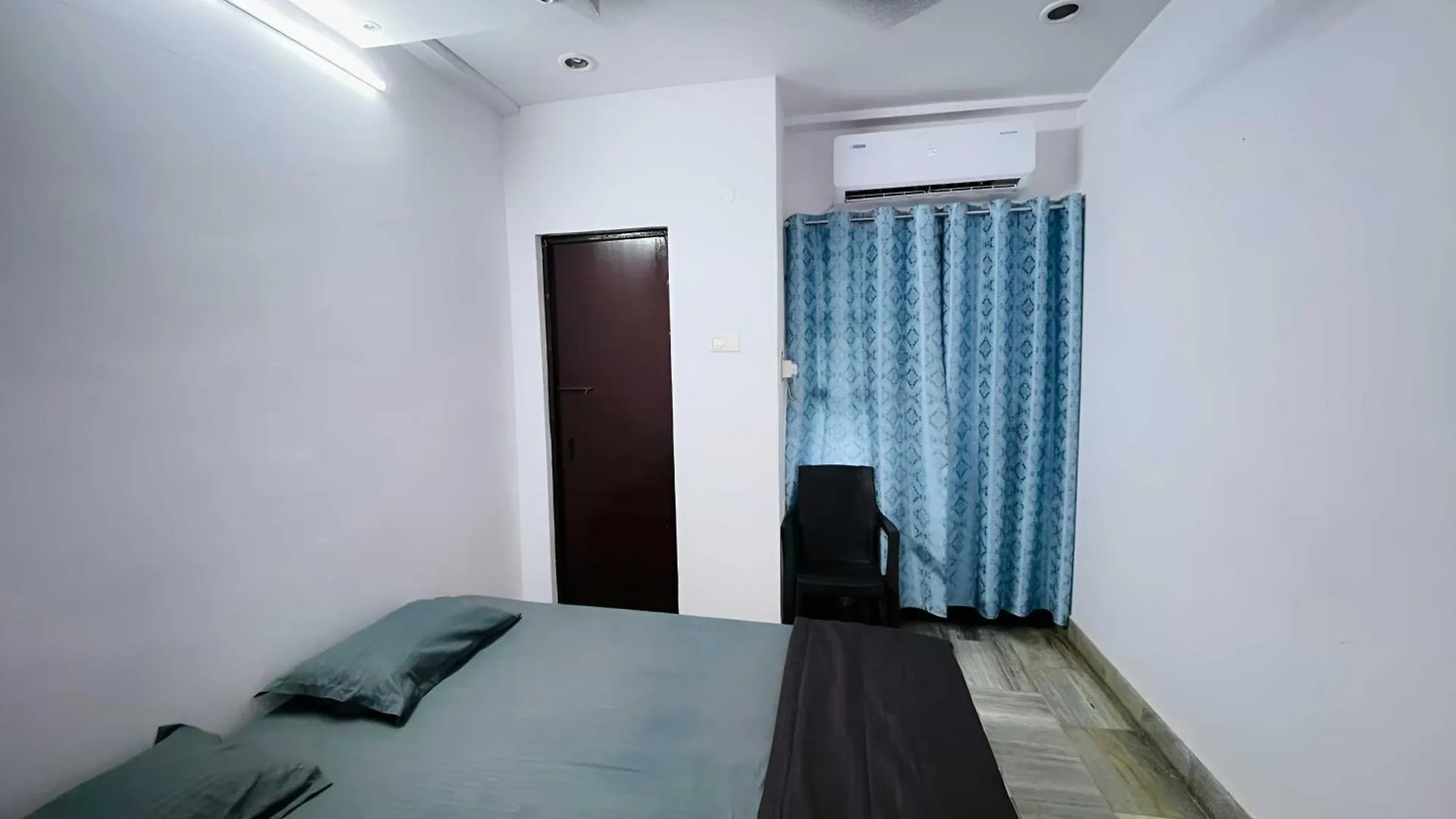 Kashi Heritage Home Stay Varanasi 0*,  India